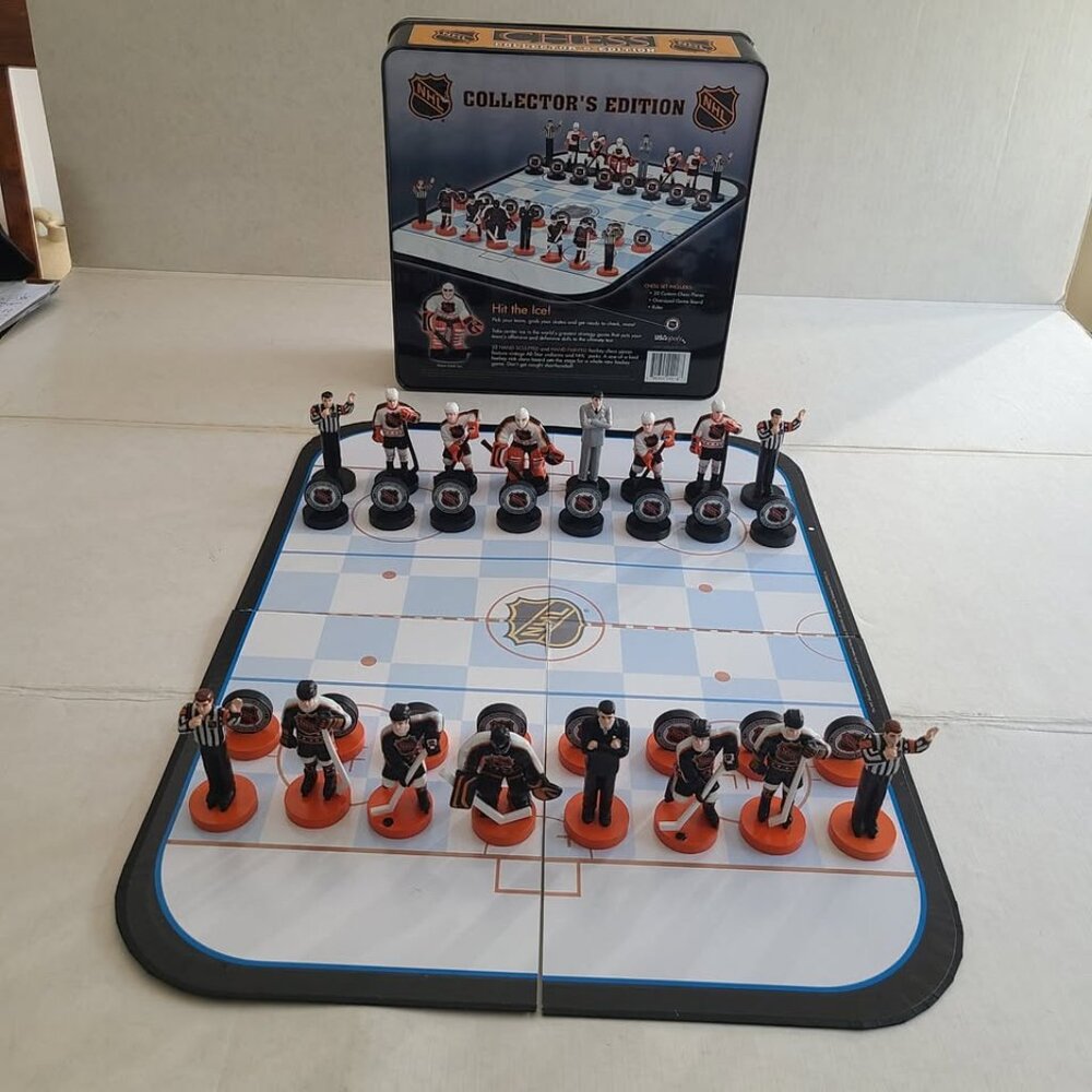 NHL Chess Game Collector's Edition USAopoly Complete 2005